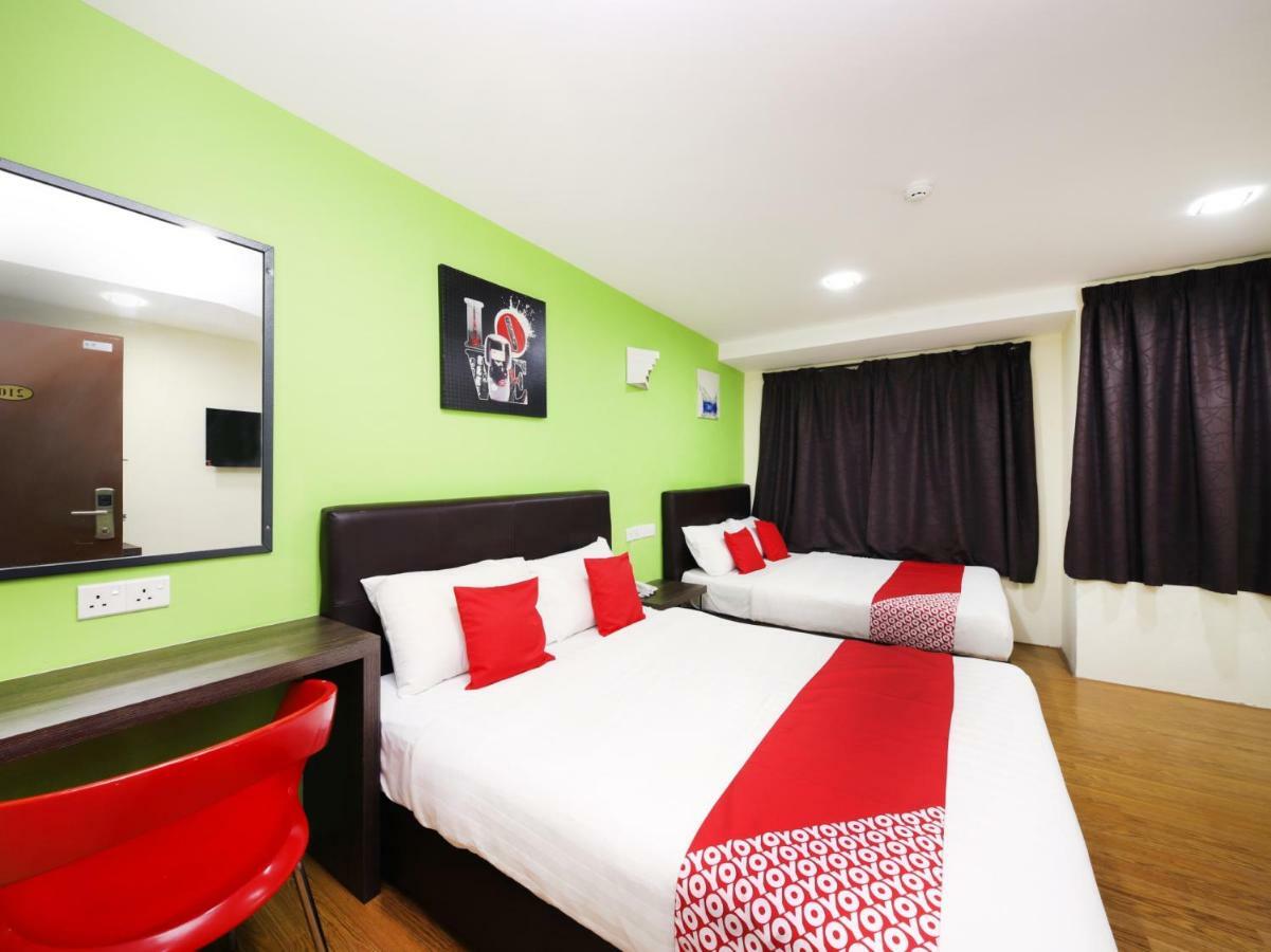 Oyo 700 Fine Hotel Куала Лумпур Екстериор снимка