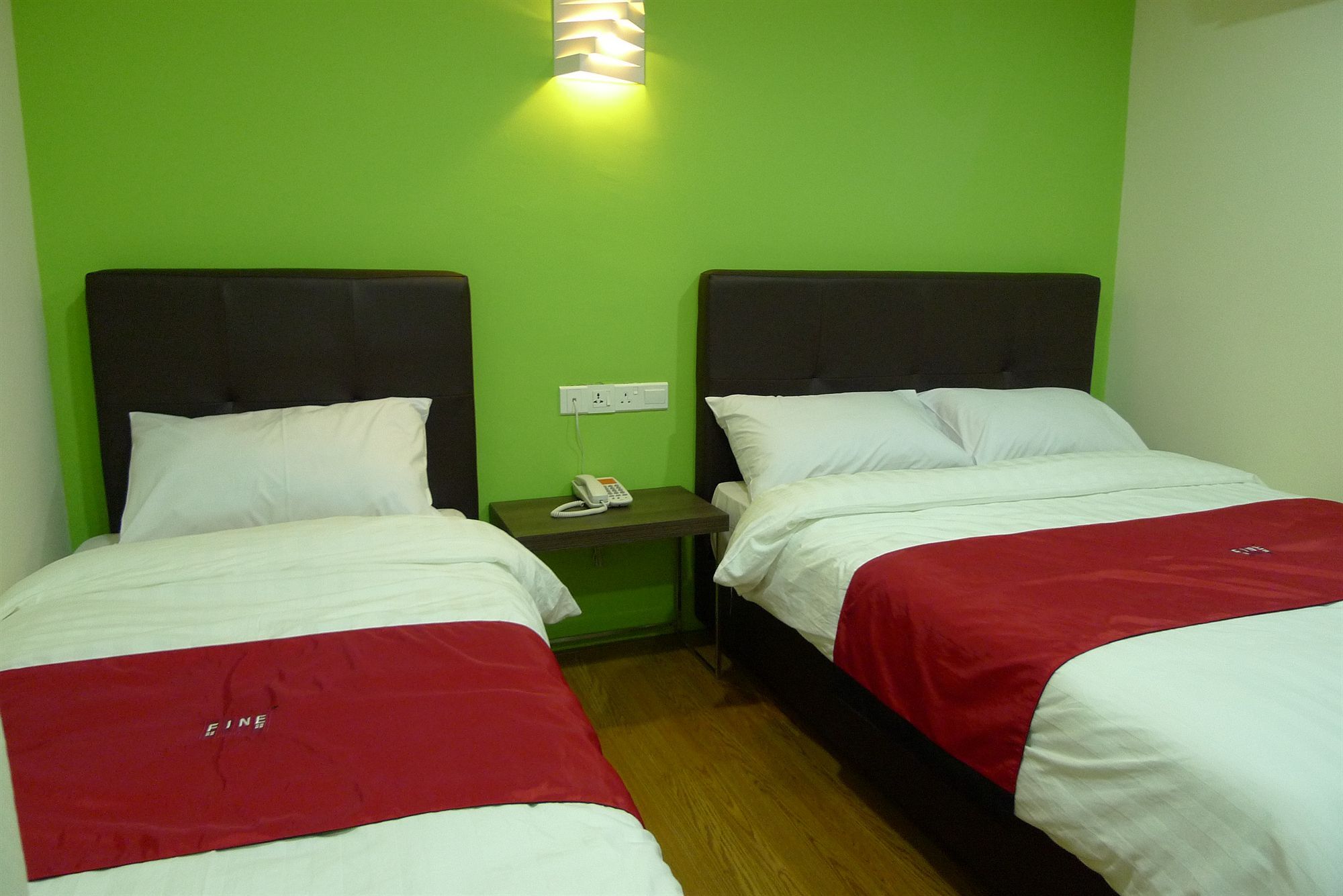 Oyo 700 Fine Hotel Куала Лумпур Екстериор снимка
